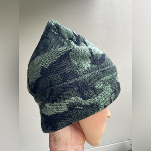 UGG Camo Knit Beanie in Green and Black - Picture 6 of 13